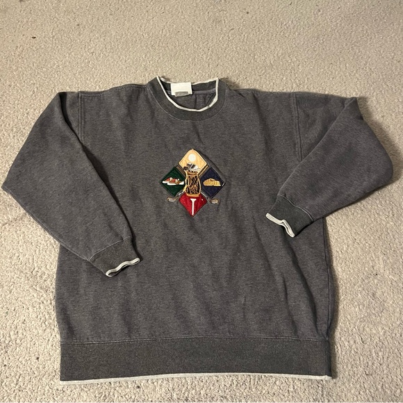 🔥NicePiece🔥Gray Men's Sweater with Embroidered Design - Picture 1 of 5